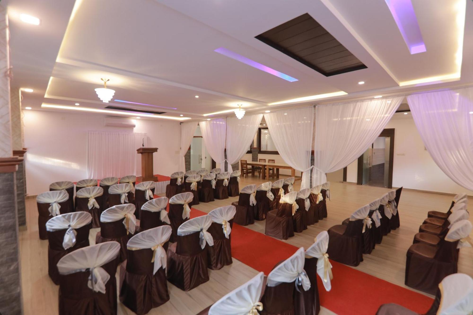 Opm Inn Payyannur Luaran gambar